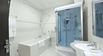 Sheer Luxury Apartments and Suites