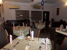 Sheer Luxury Apartments and Suites