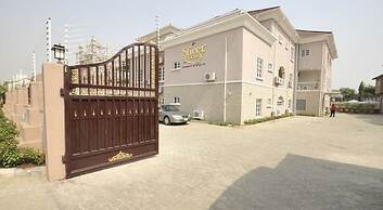 Sheer Luxury Apartments and Suites