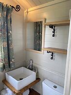 Dawn Chorus Holidays