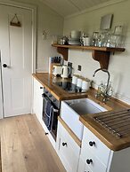 Dawn Chorus Holidays