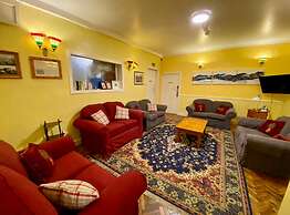 Chase The Wild Goose Hostel