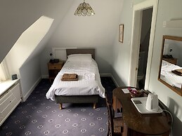 Whitchester Christian Guest House