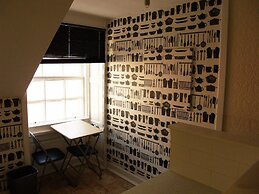 Niddry Street Apartments