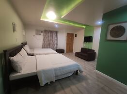 Nikita's Place Hotel