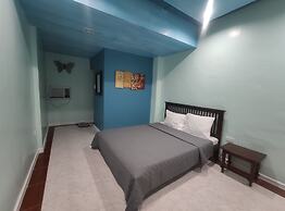 Nikita's Place Hotel