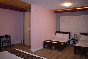 Nikita's Place Hotel