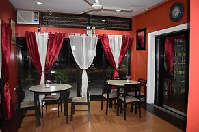 Nikita's Place Hotel