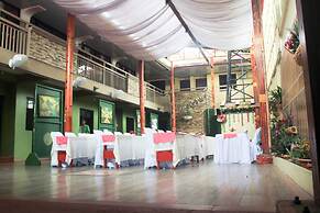 Nikita's Place Hotel