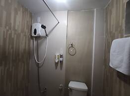 Nikita's Place Hotel