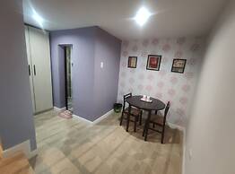 Nikita's Place Hotel