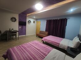 Nikita's Place Hotel