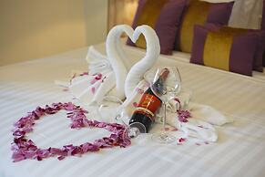 Play La Ploen Boutique Resort