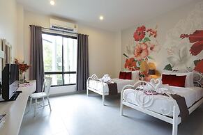 Play La Ploen Boutique Resort