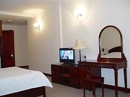 Nha Khach Tien Giang