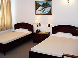 Nha Khach Tien Giang