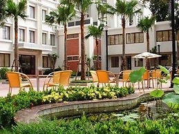 Nha Khach Tien Giang