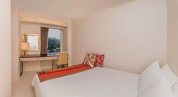 Kowloon Harbourfront Hotel