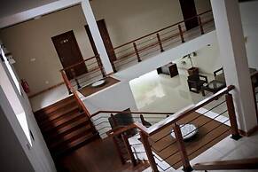 Lavendish Okrin Hotel