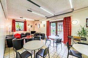 Auberge de Jeunesse de La Roche-Champlon