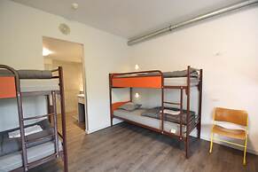 Auberge de Jeunesse de La Roche-Champlon