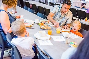 Auberge de Jeunesse de La Roche-Champlon