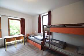 Auberge de Jeunesse de La Roche-Champlon