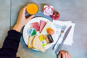 Auberge de Jeunesse de La Roche-Champlon