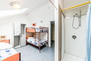 Auberge de Jeunesse de La Roche-Champlon