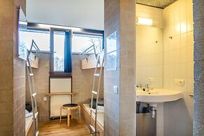 Auberge de Jeunesse de Mons - Hostel