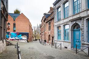Auberge de Jeunesse de Mons - Hostel