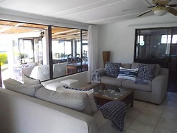 Breeze Inn Bed and Breakfast