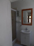 Breeze Inn Bed and Breakfast