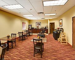 Rodeway Inn & Suites