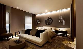 Grand Royal Hotel