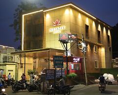 Divinity By Audra Hotels