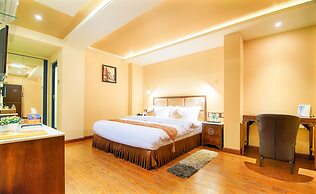 Divinity By Audra Hotels