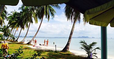 Koh Mook Riviera Beach Resort