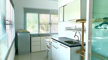 Koh Mook Riviera Beach Resort