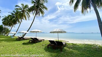 Koh Mook Riviera Beach Resort