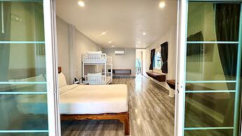 Koh Mook Riviera Beach Resort