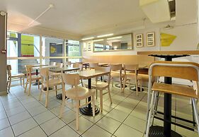 B&B HOTEL Alençon Nord