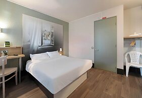 B&B HOTEL Alençon Nord