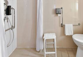 B&B HOTEL Toulouse Cité de l'Espace Mouchotte