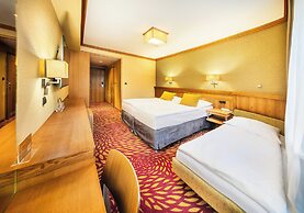 Harmony Hotel
