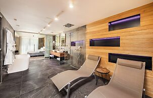 Harmony Hotel