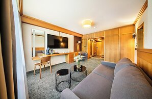 Harmony Hotel