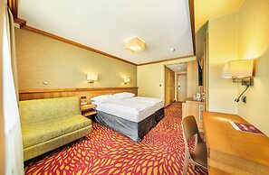 Harmony Hotel