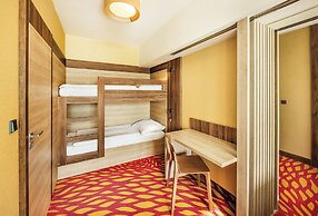 Harmony Hotel