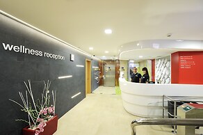 Harmony Hotel